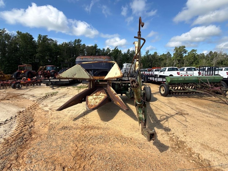 john-deere-3800-image-6