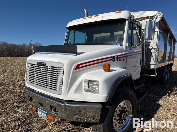1996-freightliner-fl80-image-9