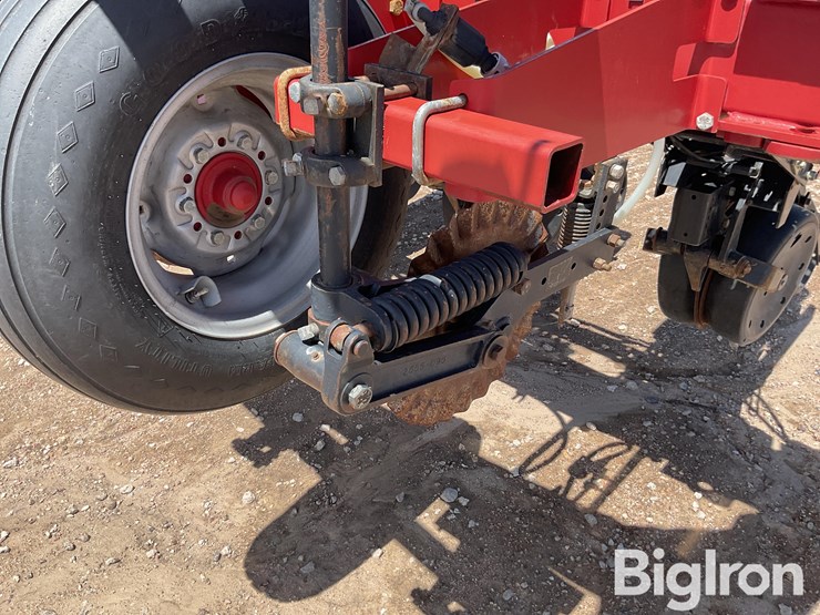 case-ih-1200-image-17