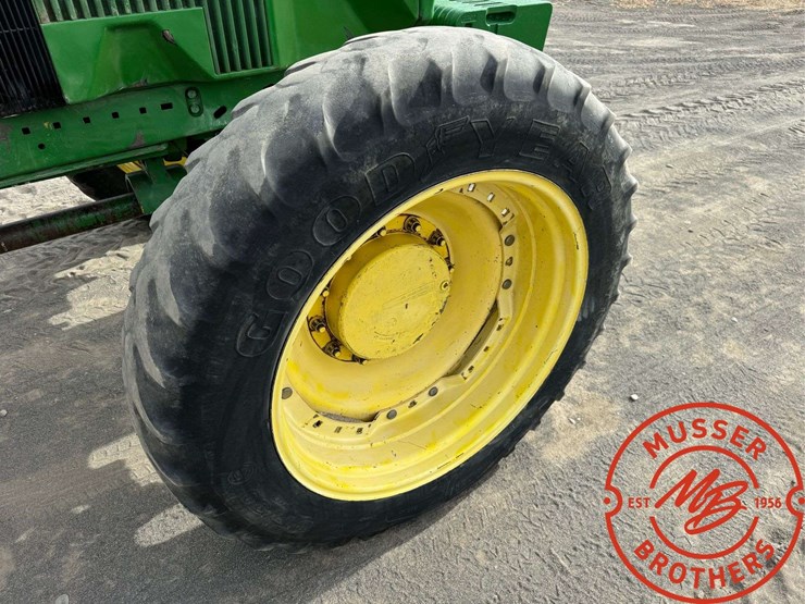 1988-john-deere-4850-image-31