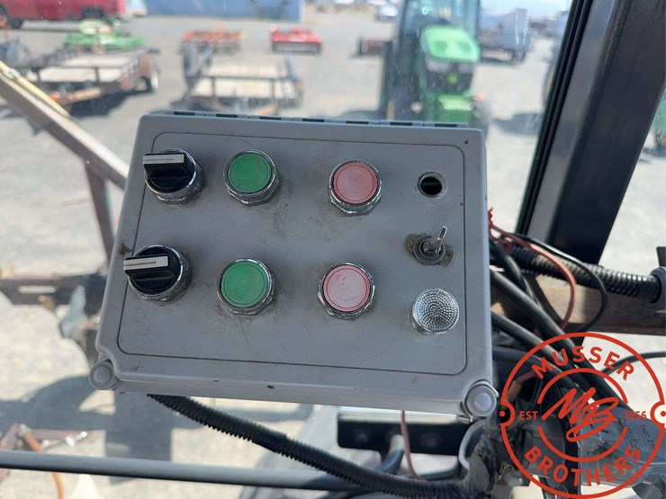 kubota-m8200-image-34