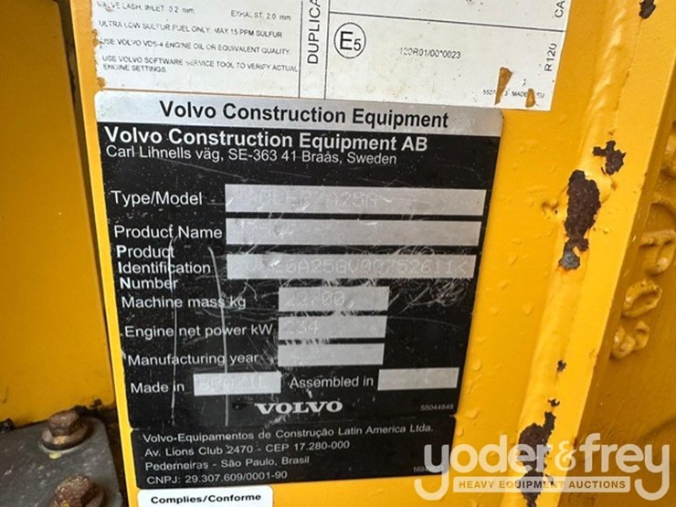 2022-volvo-a25g-image-5