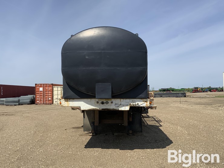 2001-fontaine-dft-5-8048wsaw-tri/a-drop-deck-sprayer-tender-trailer-w/3200-gal-tank-image-2