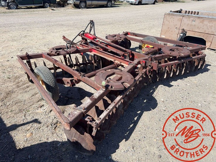 massey-ferguson-52-image-7
