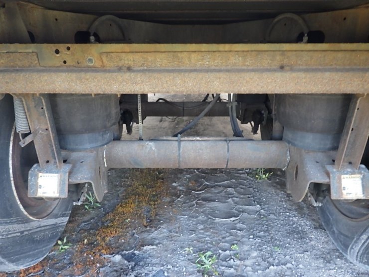 2005-utility-4000d-x-image-16