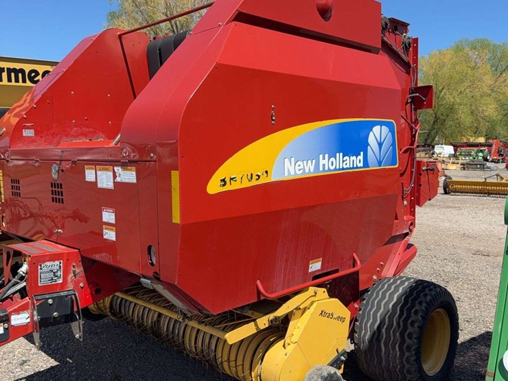 new-holland-br7090-image-9