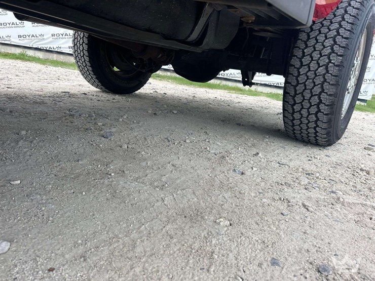 2006-ford-f350-image-16
