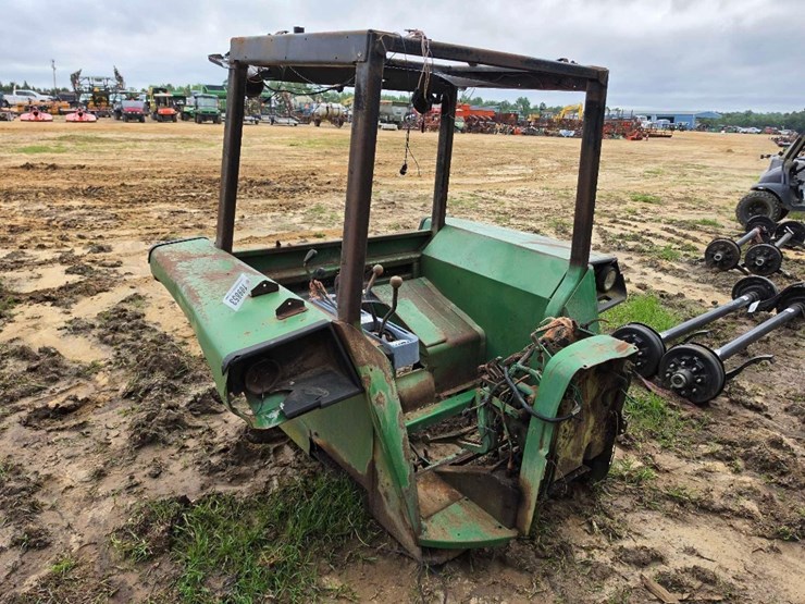 john-deere-4430-image-3