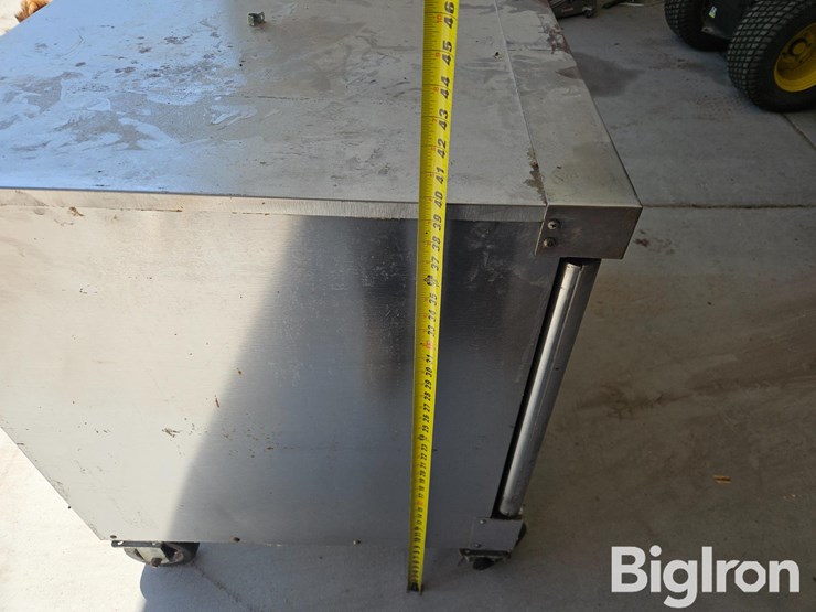 vulcan-convection-oven-w/stainless-steel-table-image-13