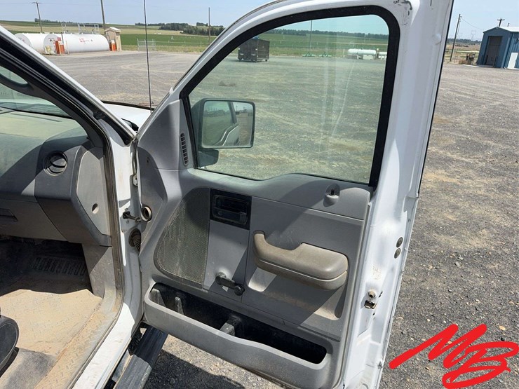 2009-ford-f150-image-26