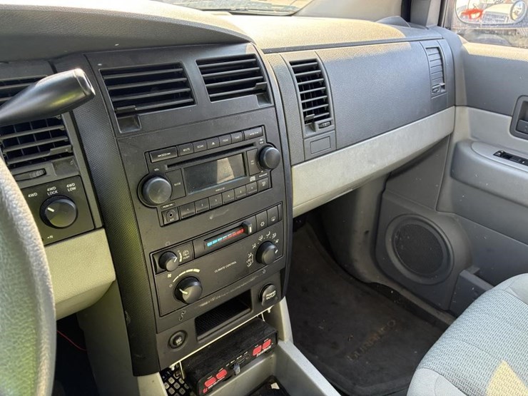 2007-dodge-durango-image-17