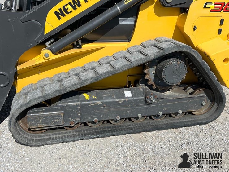 2022-new-holland-c362-image-9