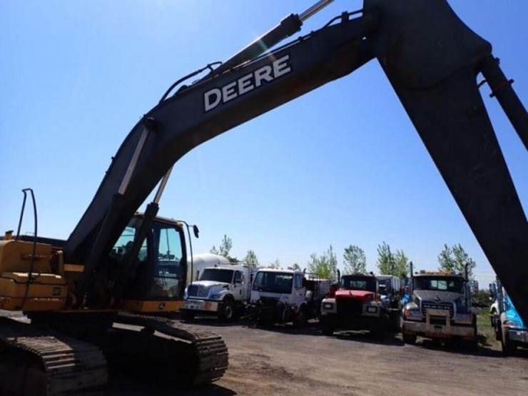 2009-deere-350d-lc-image-30
