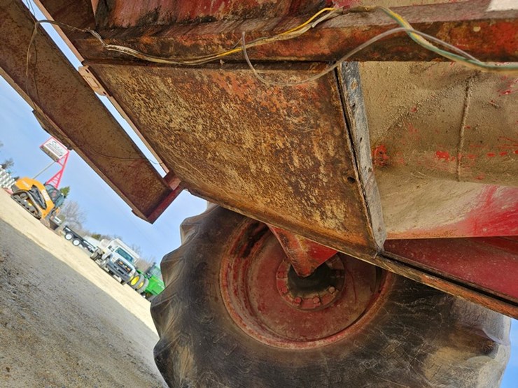 #5006-•-grain-cart-image-27