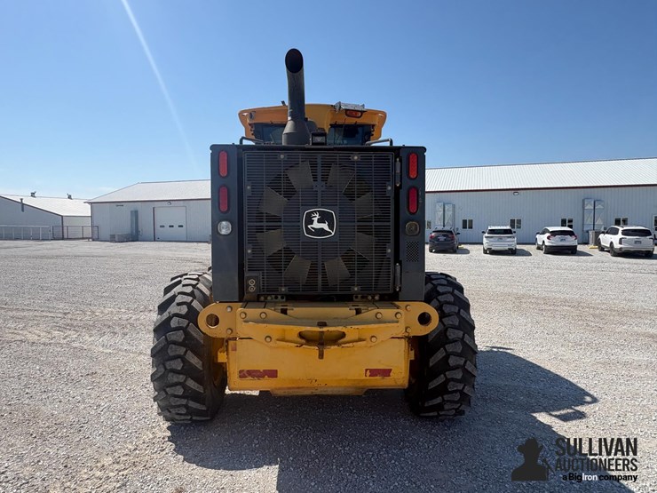 2012-deere-672gp-image-6