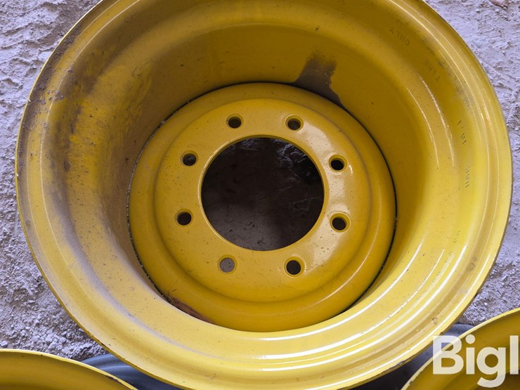 john-deere-16-image-15