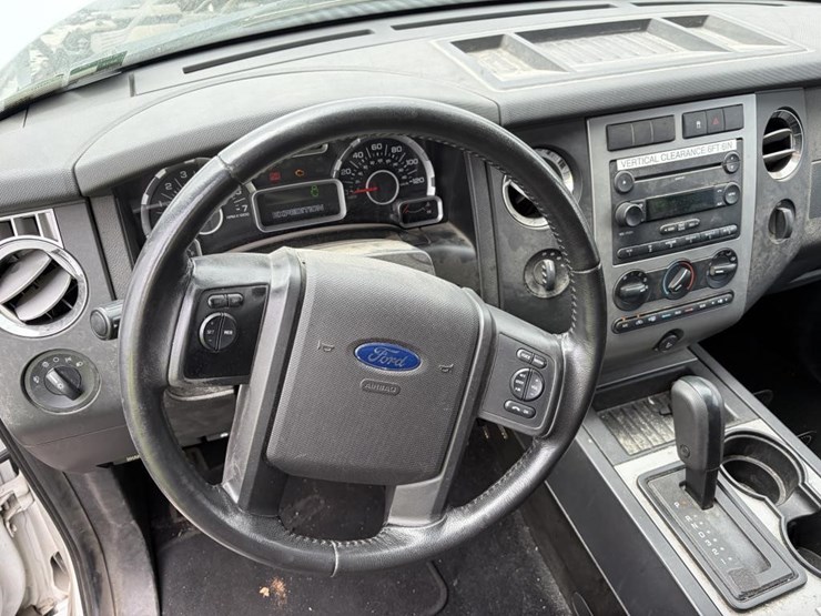 2009-ford-expedition-el-xlt-image-14