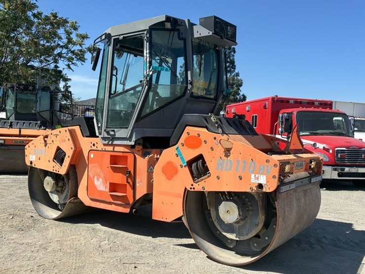 2012-hamm-hd110hv-image-4