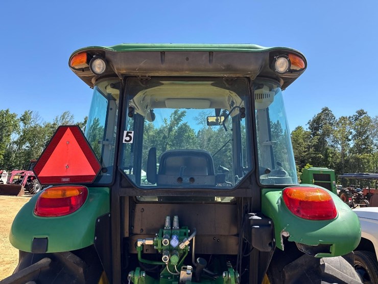 john-deere-5090e-image-7