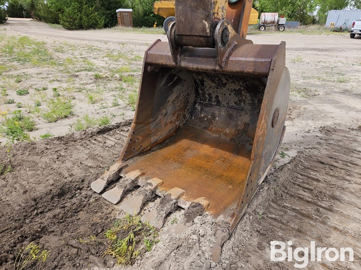 deere-330-lc-image-9