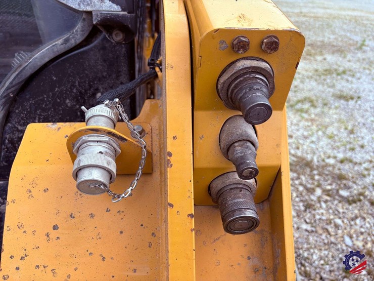 2018-cat-259-skid-steer-image-48