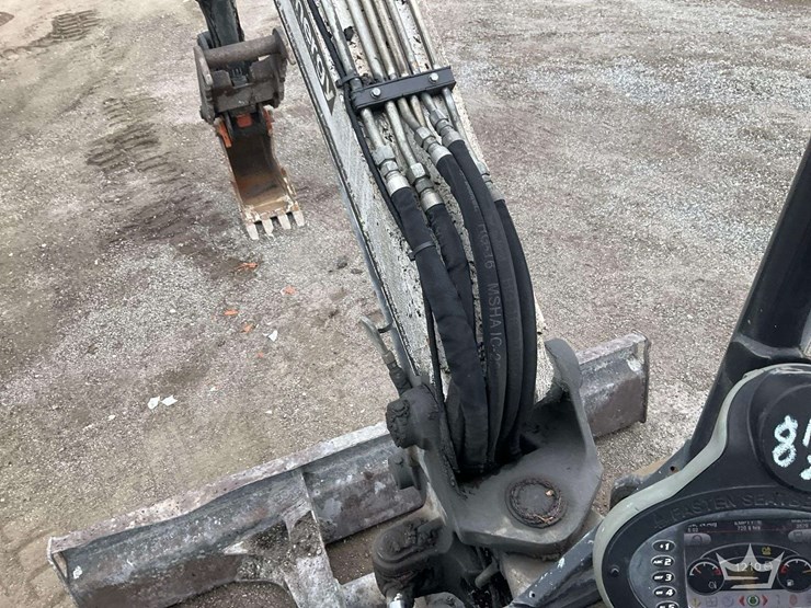 2019-bobcat-e50-image-11