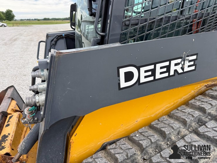 2022-deere-325g-image-16