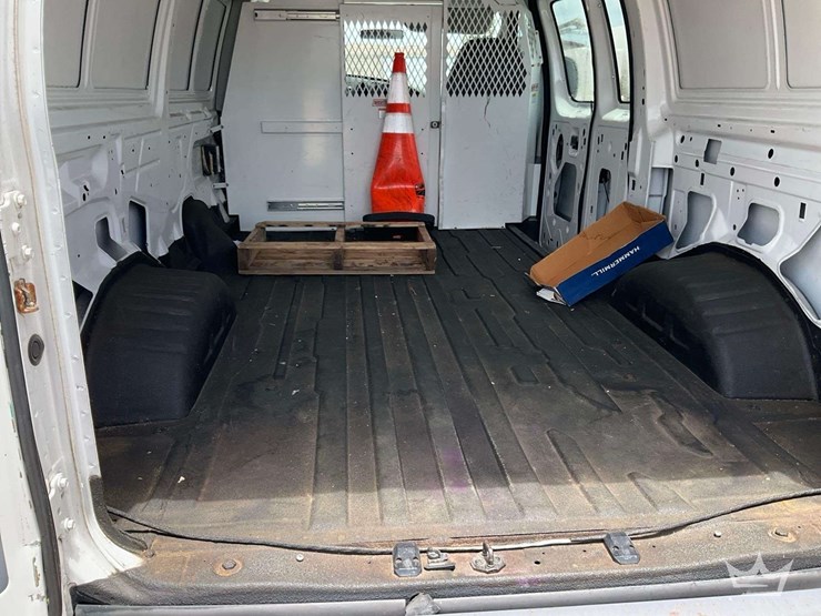 2007-ford-cargo-image-26