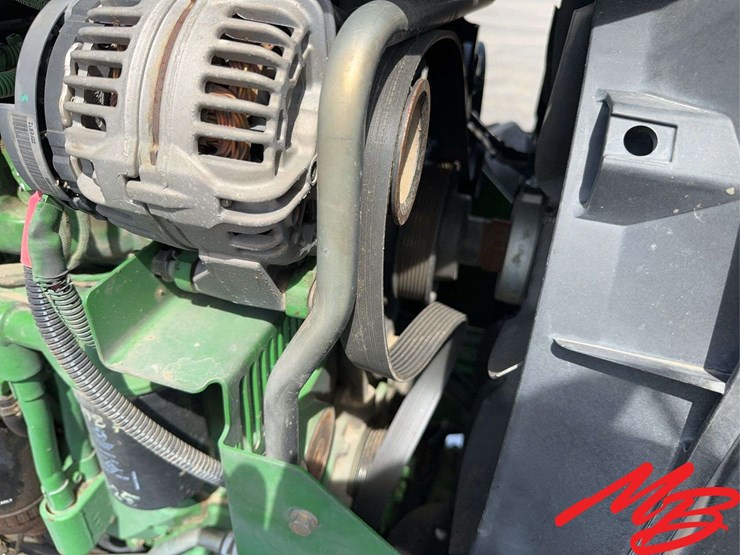 2012-john-deere-5100m-image-24