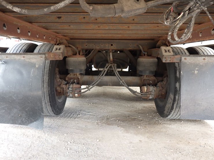 2016-utility-3000r-image-13