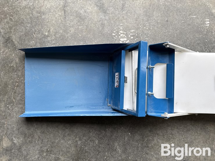 bulk-seed-systems-pro-chute-ii-seed-box-discharge-chute-image-12