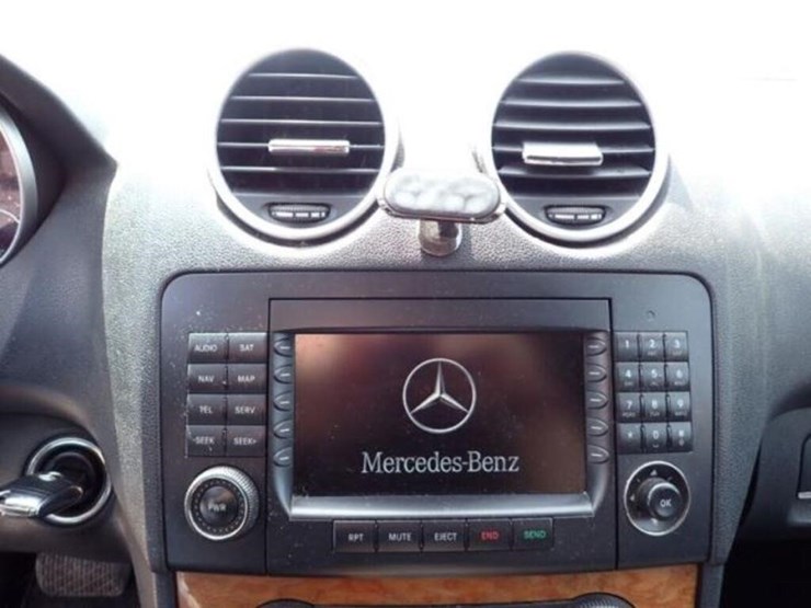 2007-mercedes-benz-ml320-image-16