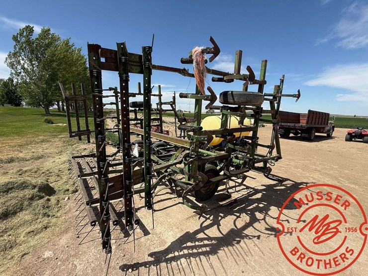 john-deere-1010-image-6