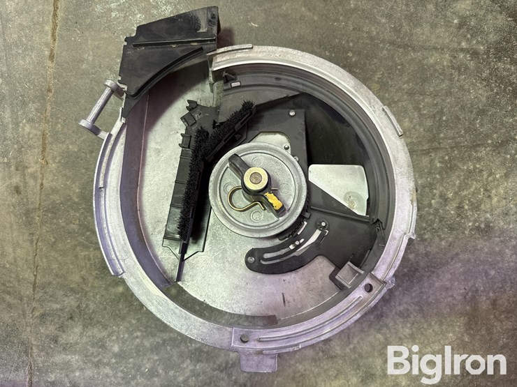 john-deere-planter-housings-&-covers-image-6