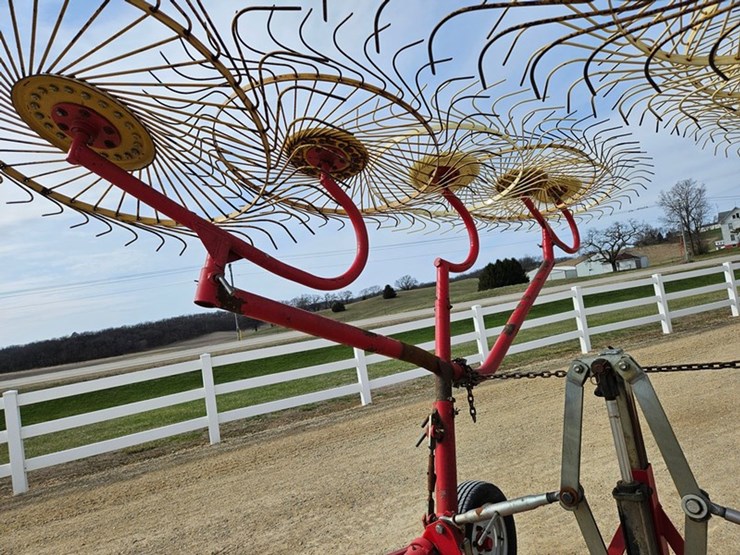 #5008-•-tuniti-10-wheel-vee-rake-image-16
