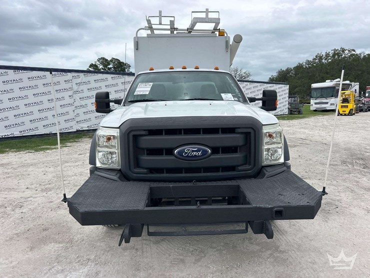 2016-ford-f550-image-42