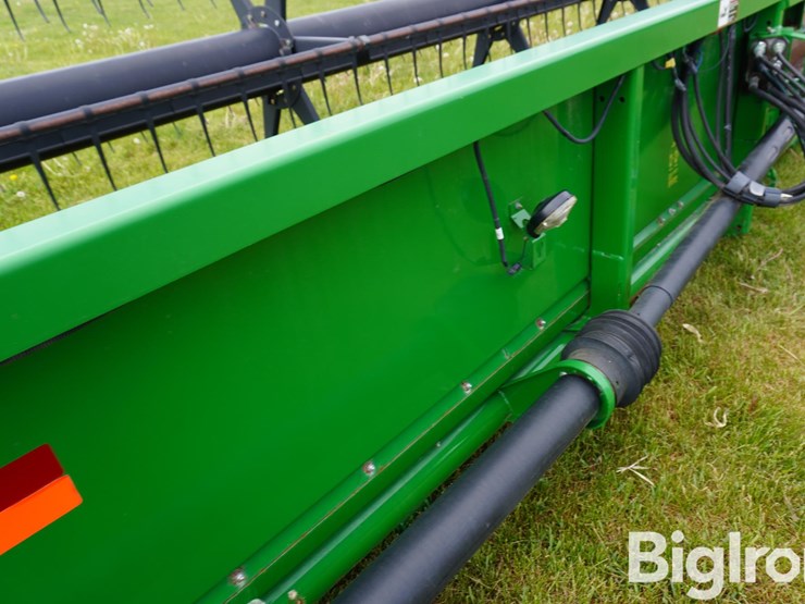 2013-john-deere-635f-image-15