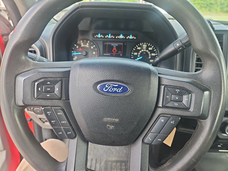 2018-ford-f150-image-19