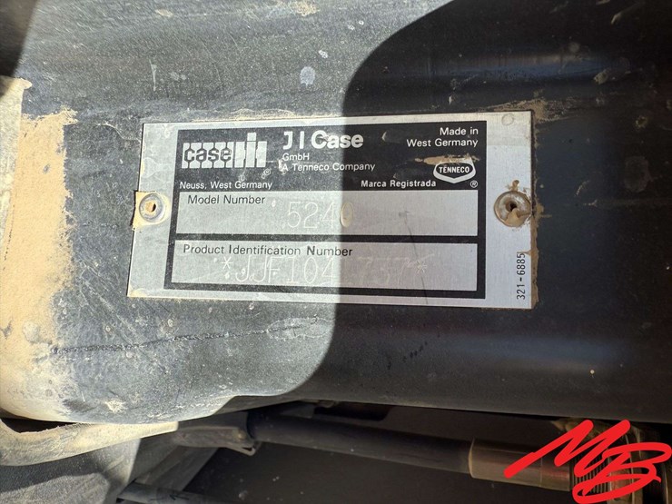 1995-case-ih-5240-image-27