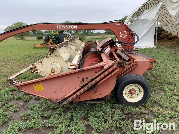hesston-1014-image-9