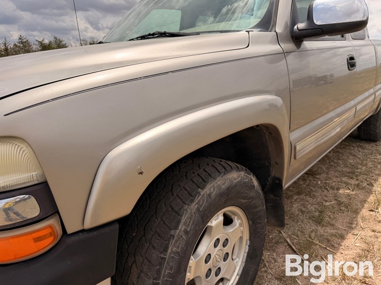 2000-chevrolet-silverado-1500-lt-image-9