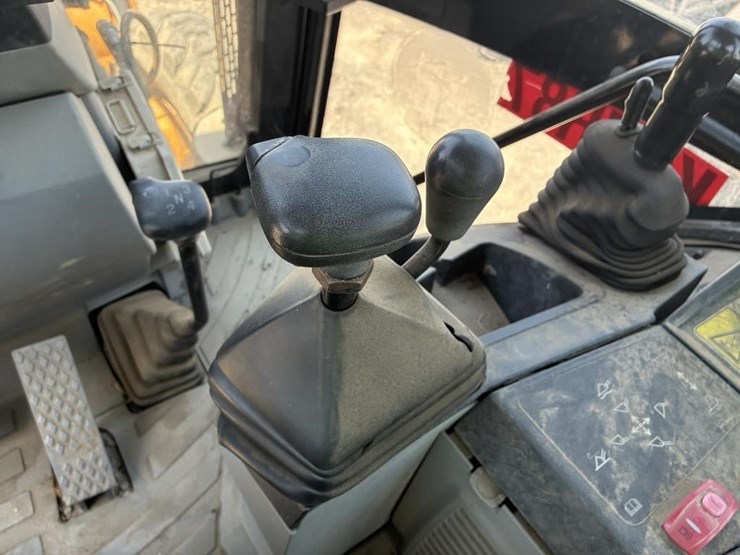 2008-caterpillar-430e-image-19