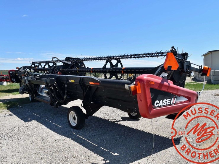 2009-case-ih-2152-image-9