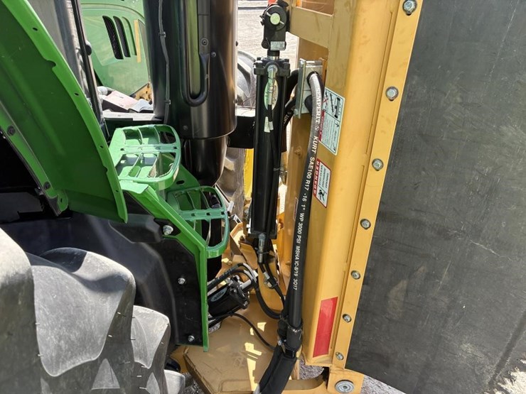 2016-john-deere-6130m-image-10