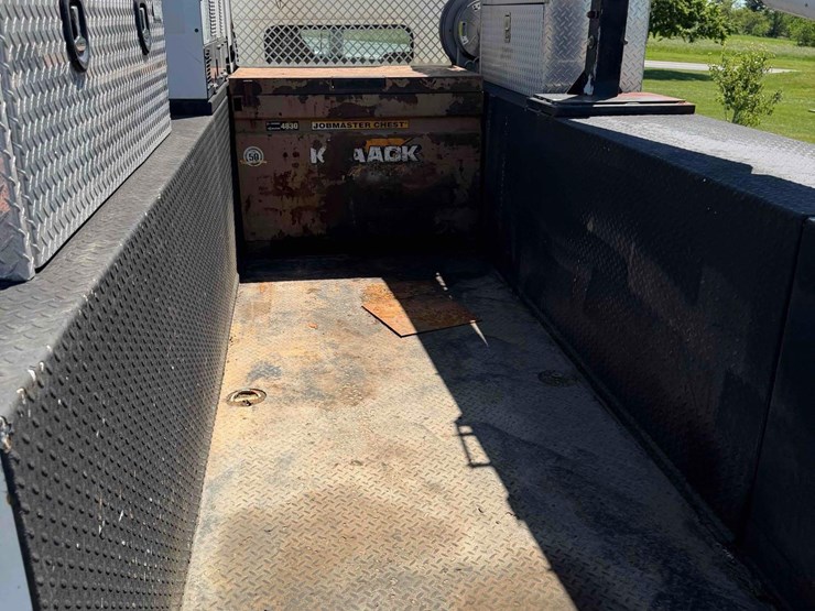 2015-kenworth-c500-image-17