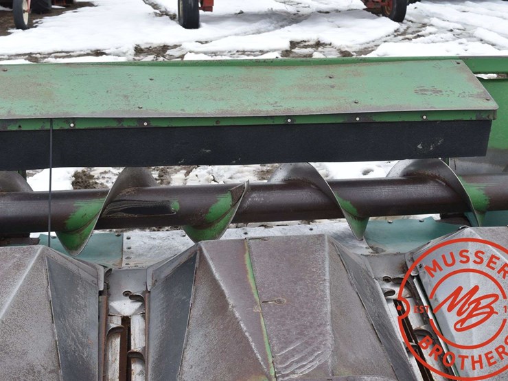 john-deere-36-image-11