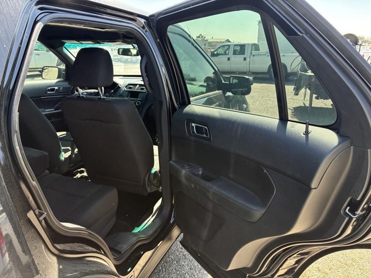 2018-ford-explorer-police-interceptor-image-10