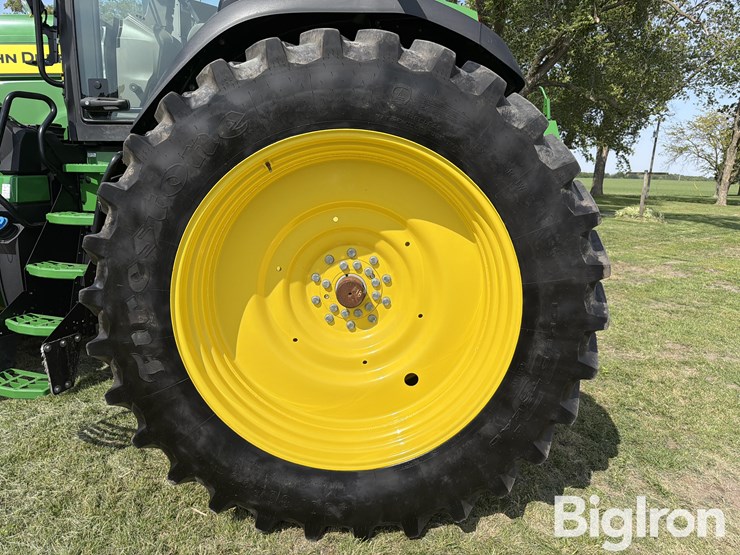 2022-john-deere-8r-280-image-17