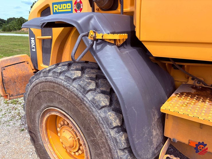 2019-volvo-l70h-image-52