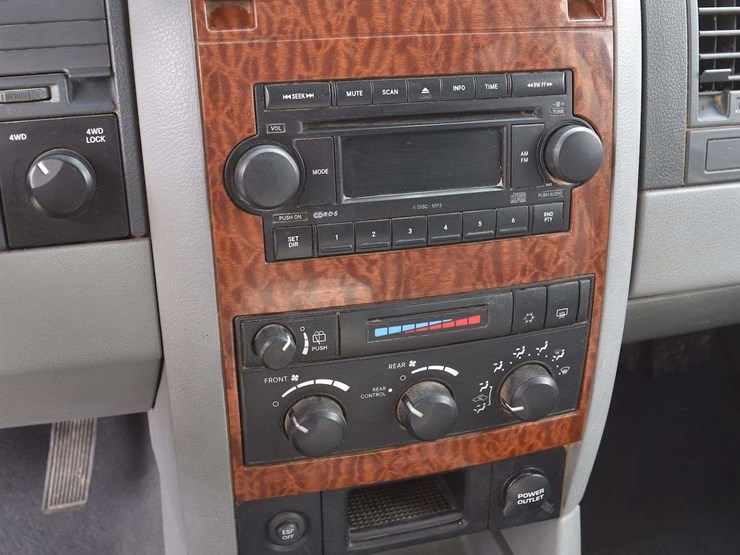 2007-dodge-durango-image-21